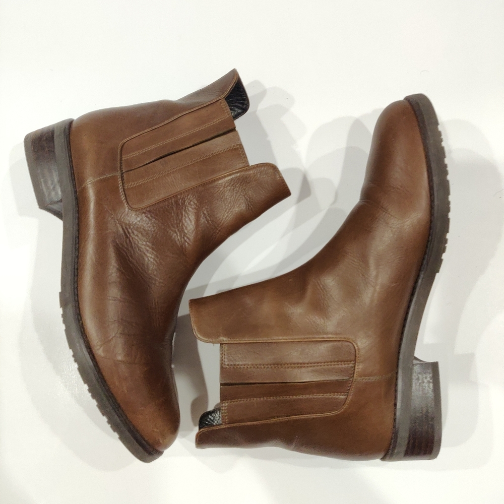 Stuart Weitzman Chelsea Boots